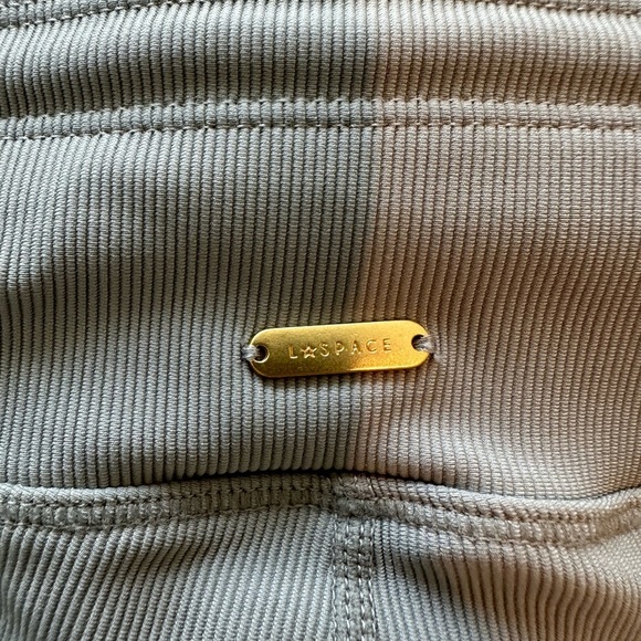 L*Space REVOLVE Active Gray Leggings - Picture 5 of 6